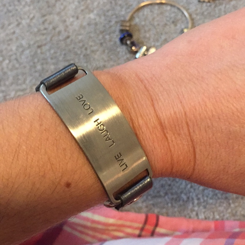 bracelet